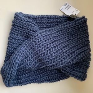 H&M Cable Knit Infinity Scarf